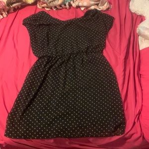 Very cute black shirt polkadot dress! Size:L